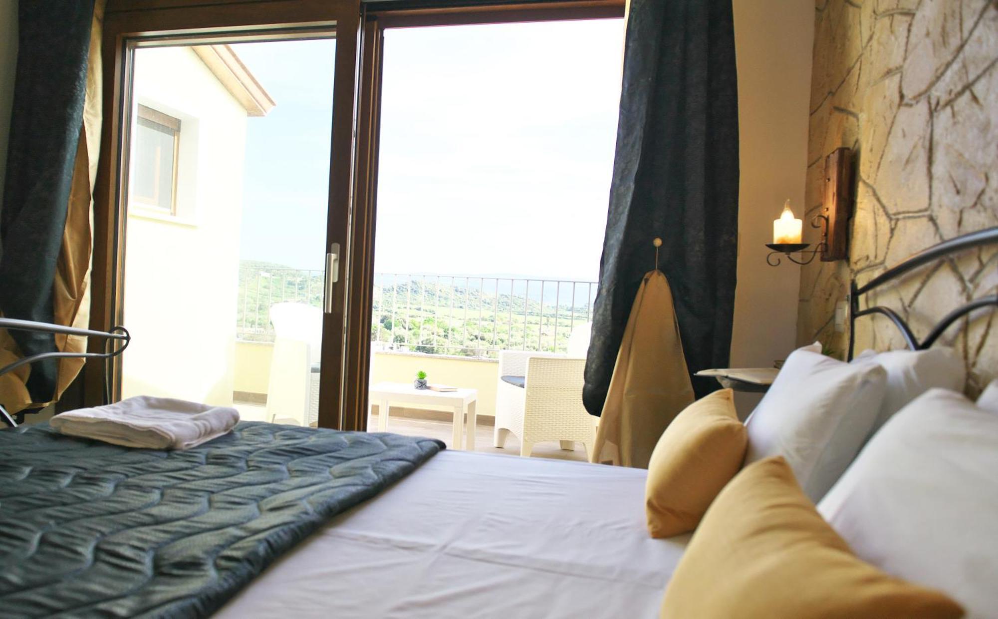 Welcomely - Menhir Apartment Olmedo Exterior photo